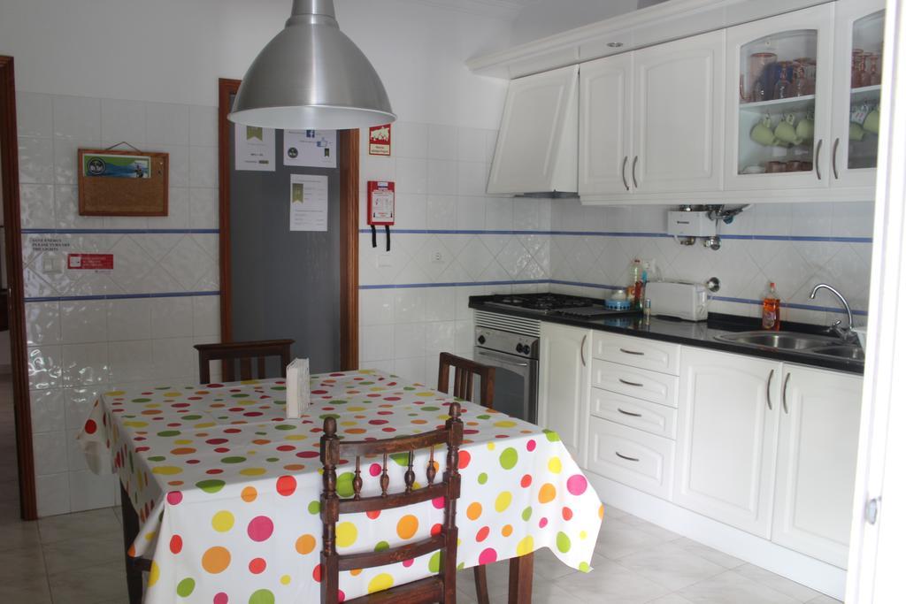 Ericeira Chill Hill Hostel & Private Rooms Exterior foto